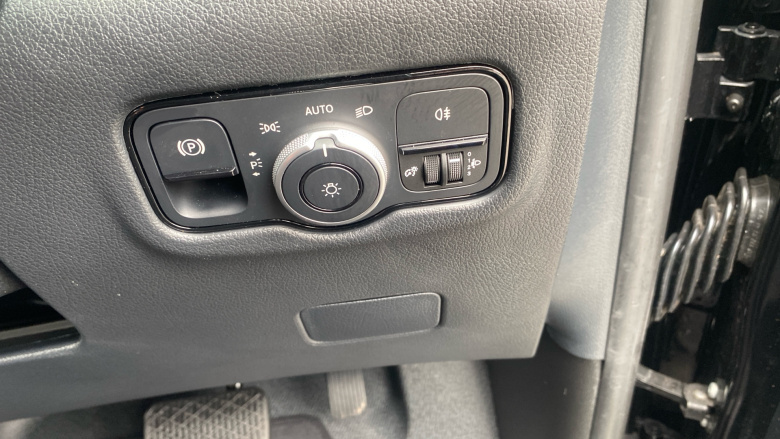 Mercedes-Benz Vito L3 Diesel Rwd 114CDI Pro Van 9G-Tronic